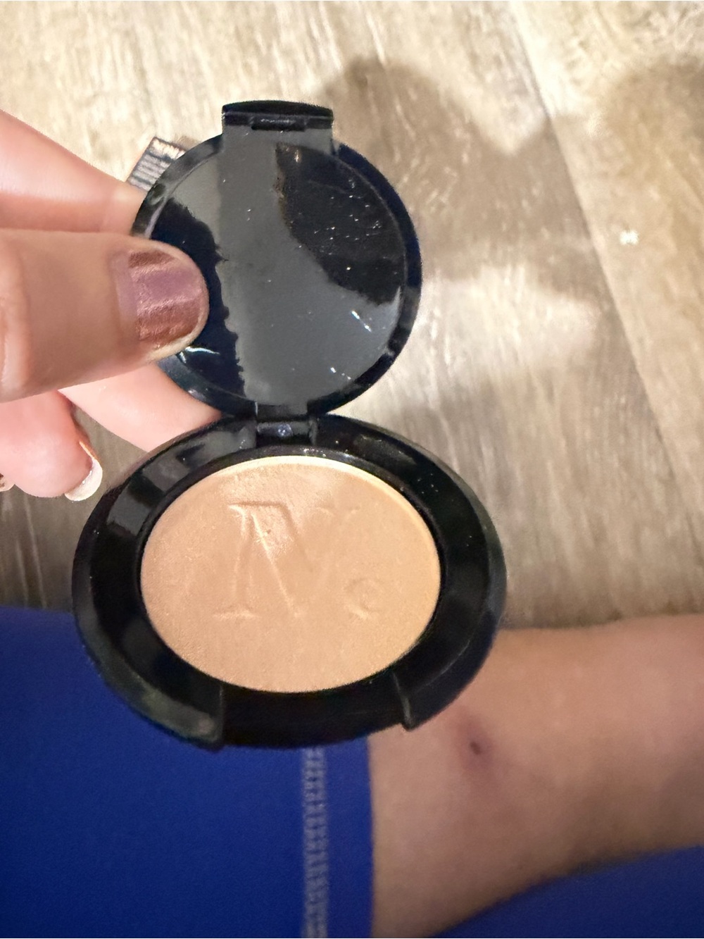Nomad Shimmer Highlighter – Peach Champagne Glow - Picture 5 of 5